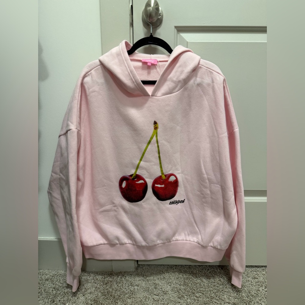 Edikted X-Large Pink Cherry Hoodie. 🍒⚡️